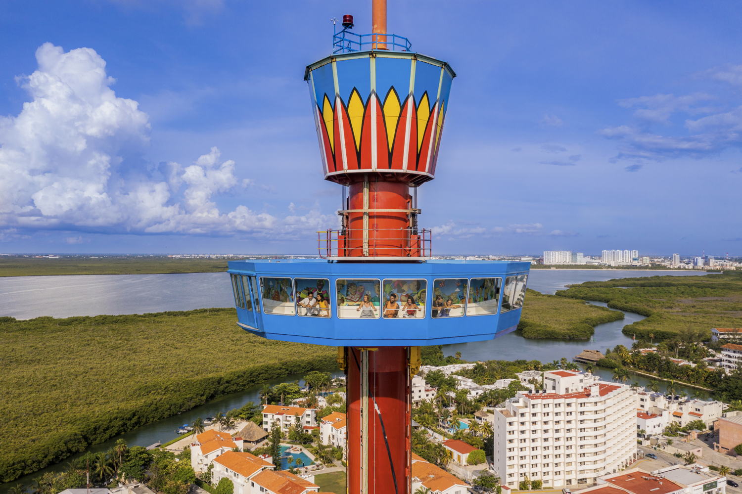 Debutó Xcaret Xailing la forma de vivir y navegar el Mar Caribe con